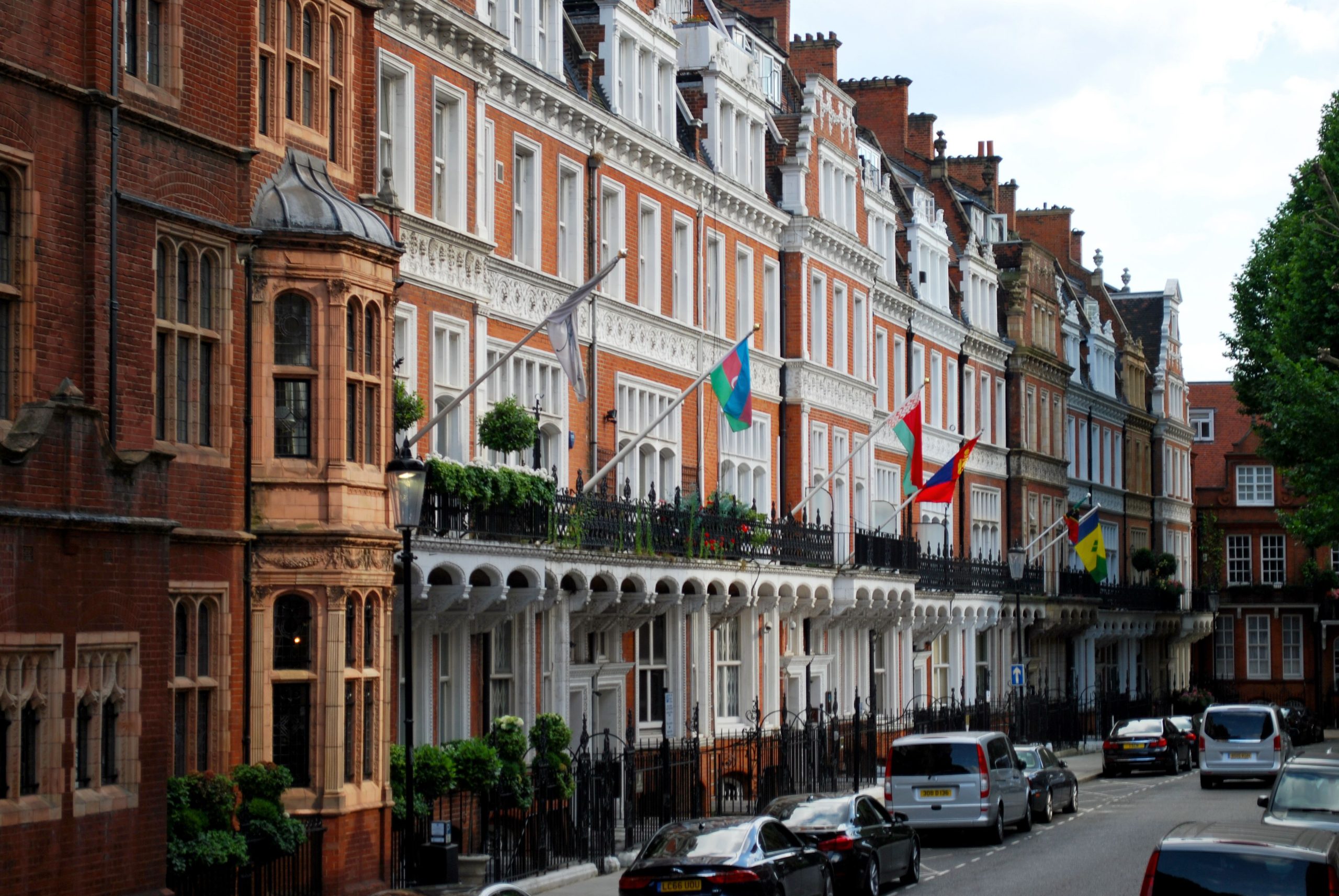 SEO content and lead generation campaign guide created for a leading London mortgage brokerage